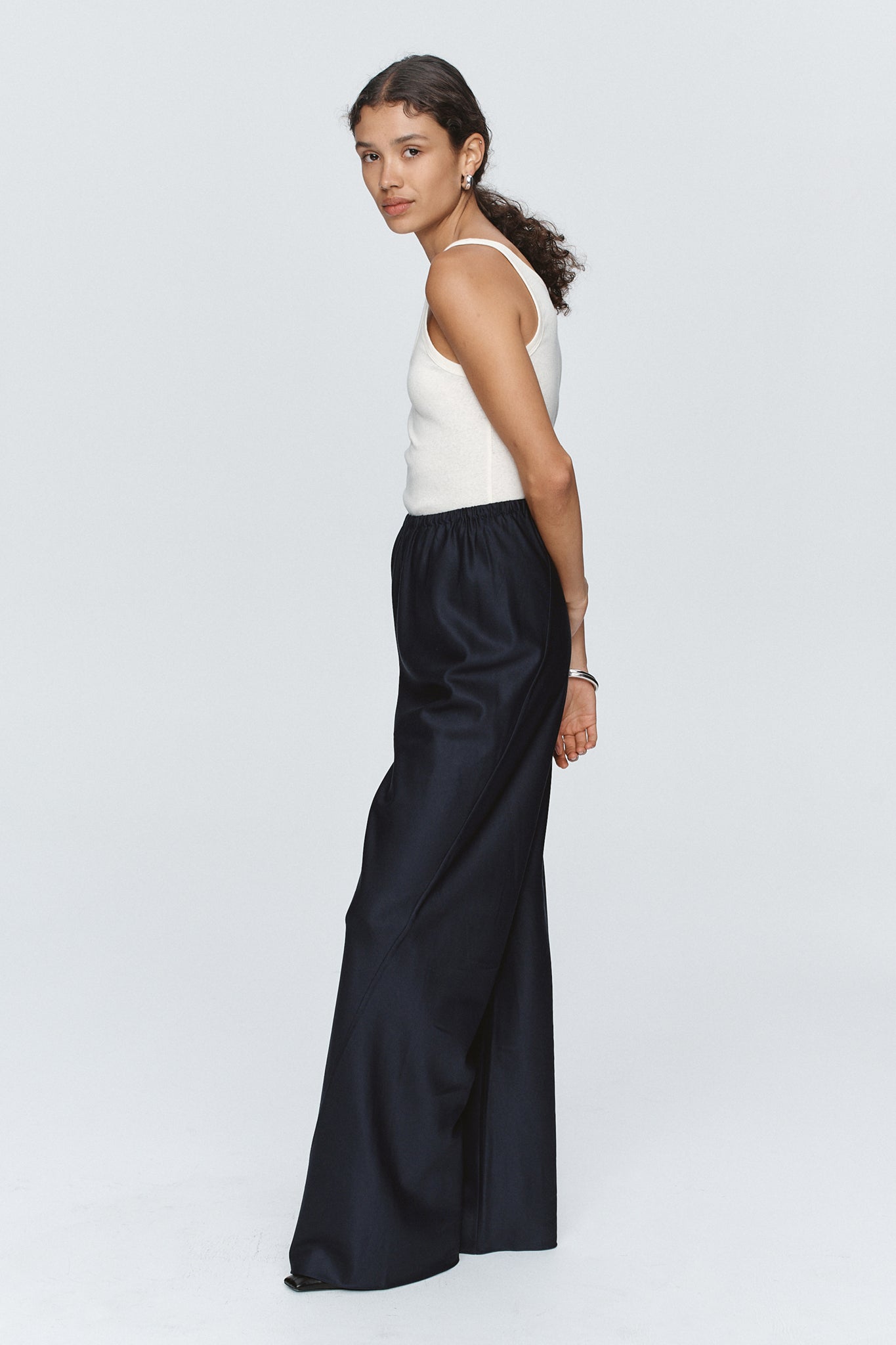 Alicia Pant - Navy