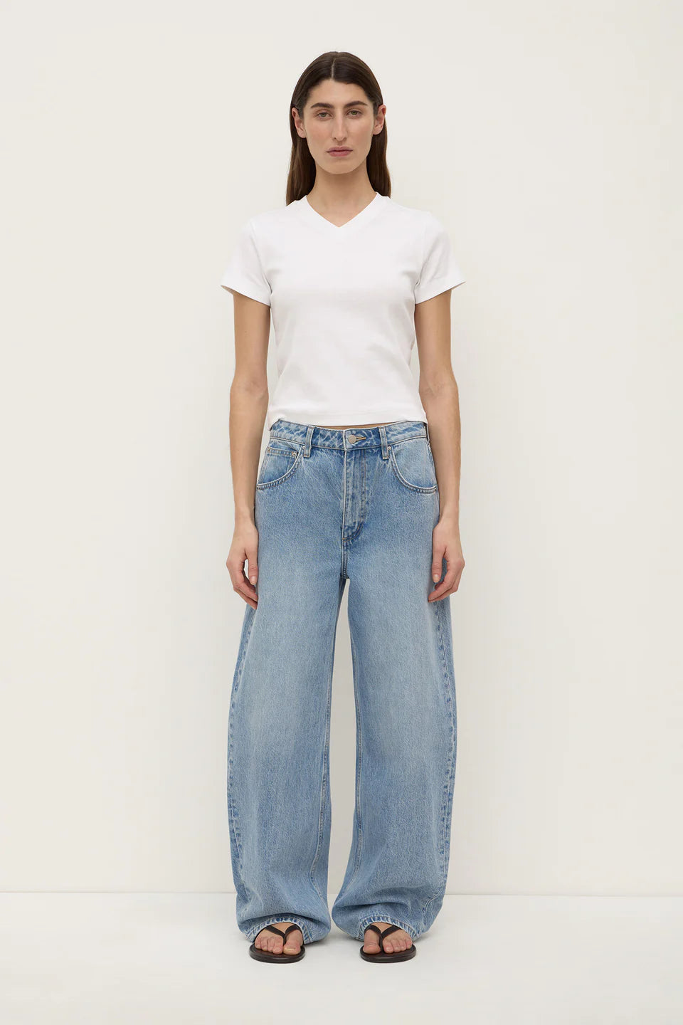 Low Curve Mid rise Jean - Indigo Fade