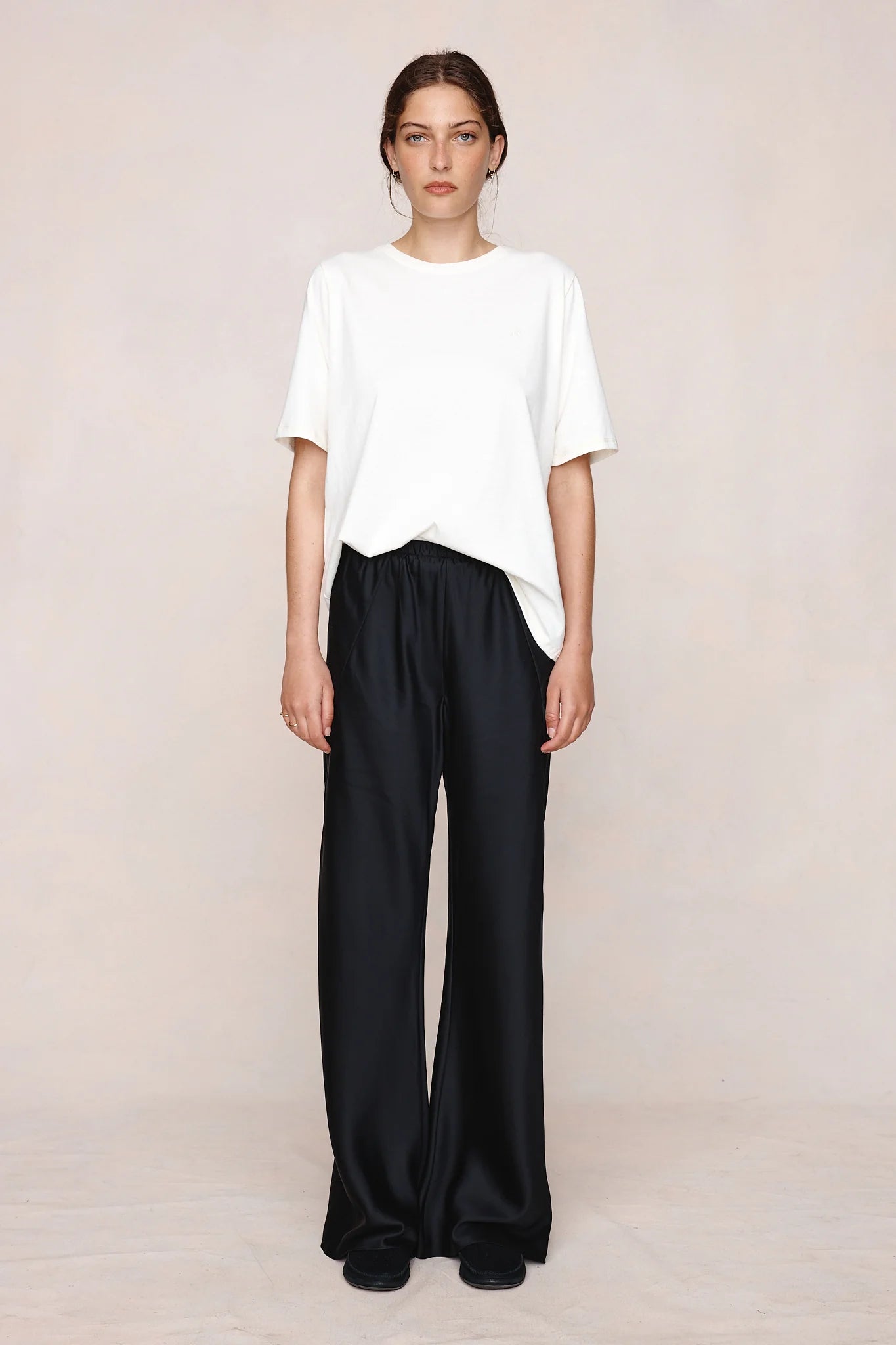 Alicia Pant - Black
