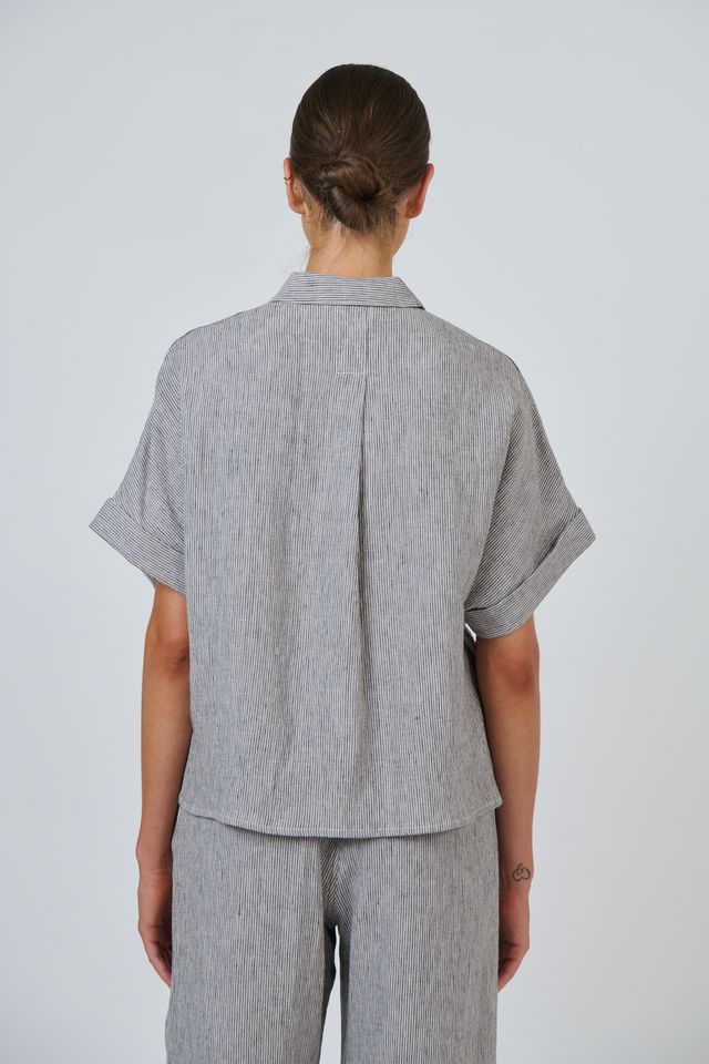 GA723 - Rue Linen Top