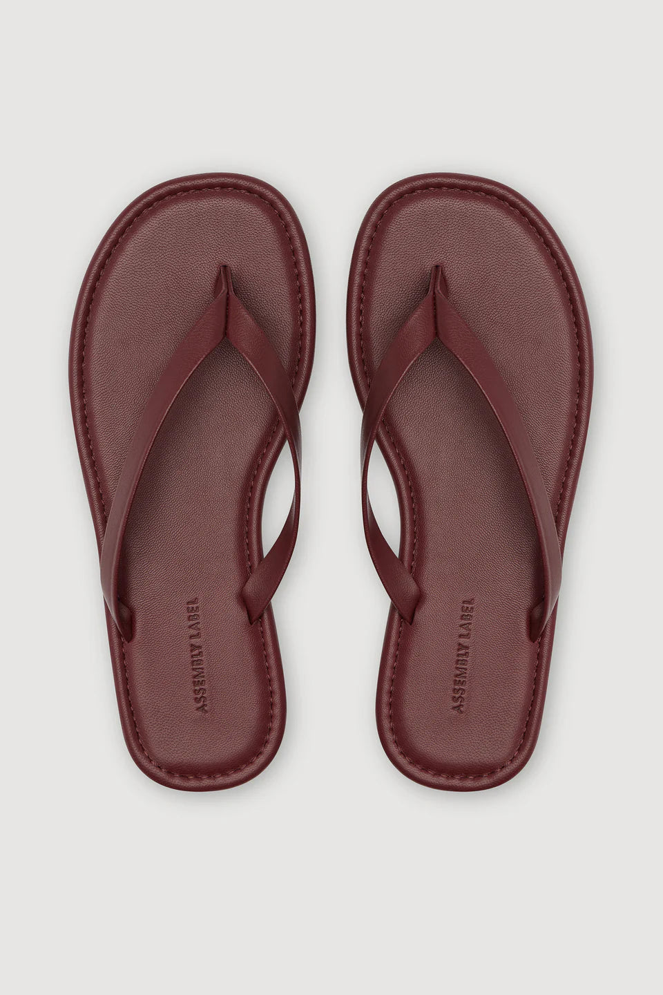 Alina Leather Thong - Raisin