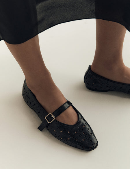 Jane Flat - Black Print