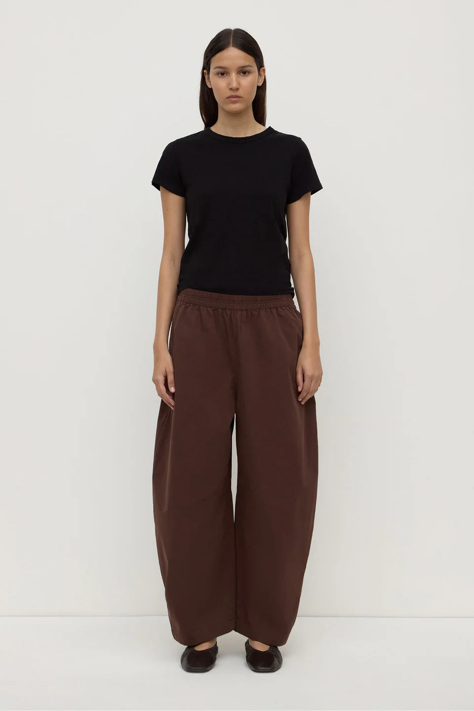 Lola Barrel Pant - Ganache