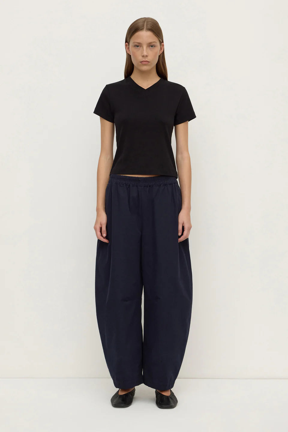 Lola Barrel Pant - Navy