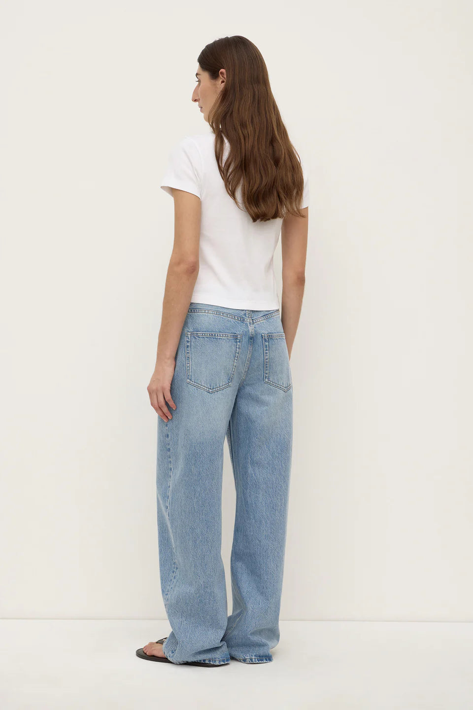 Low Curve Mid rise Jean - Indigo Fade