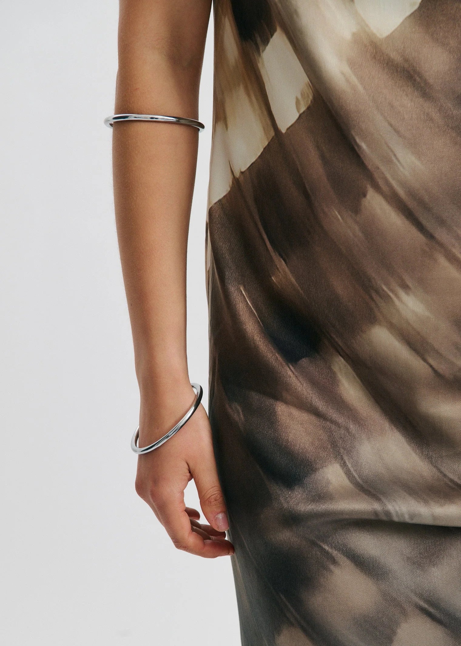 Classic Bangle - Medium - Silver