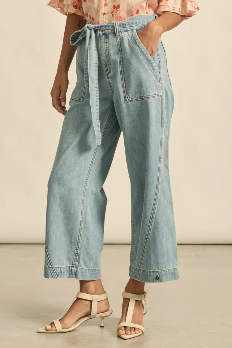 Embark Jean - Light Washed Denim