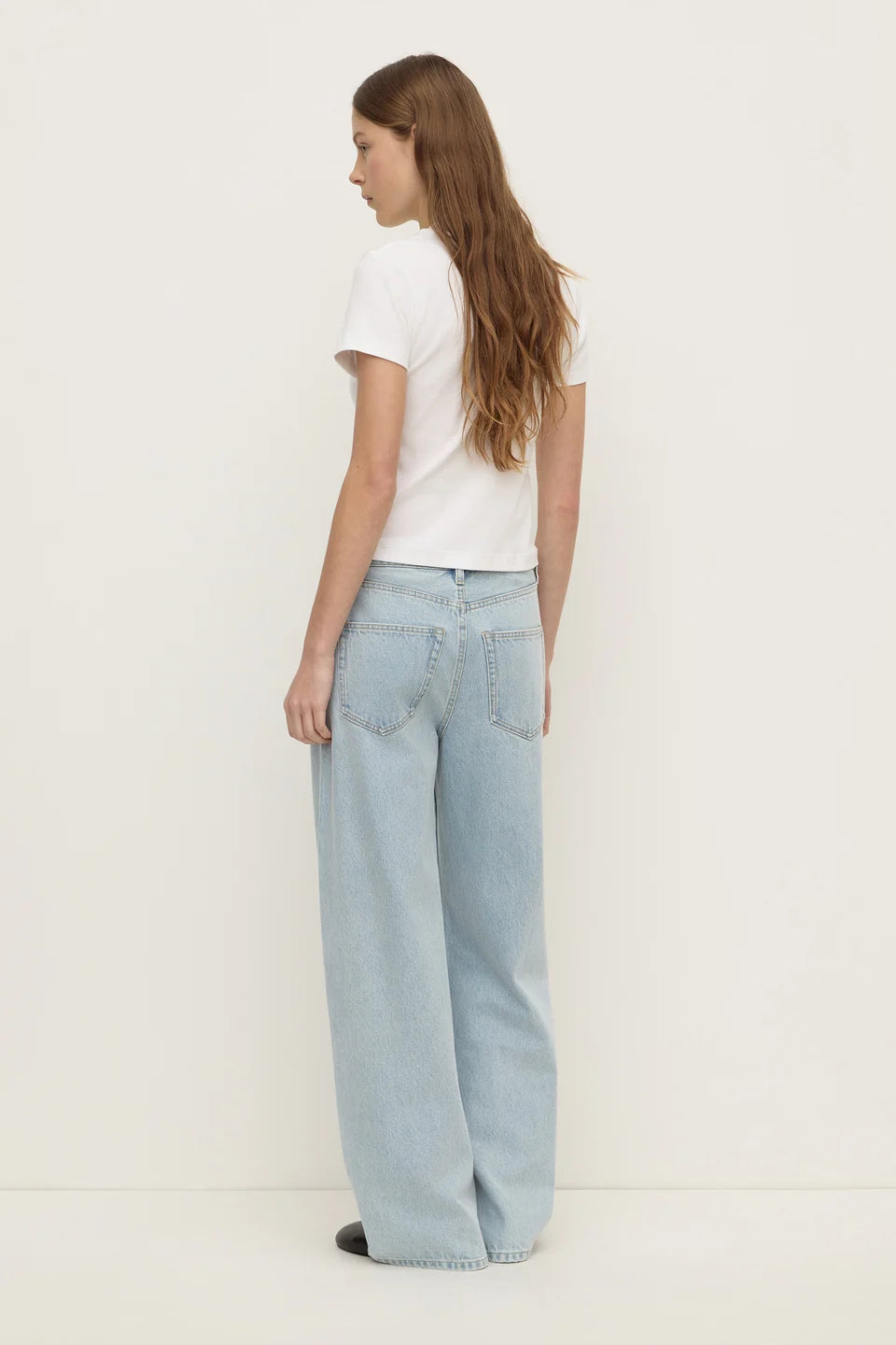 Low Curve Mid Rise Jean - Bleached Blue