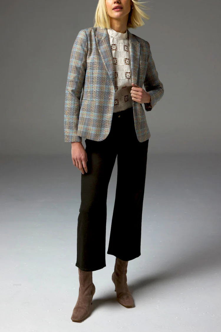 Poise Jacket